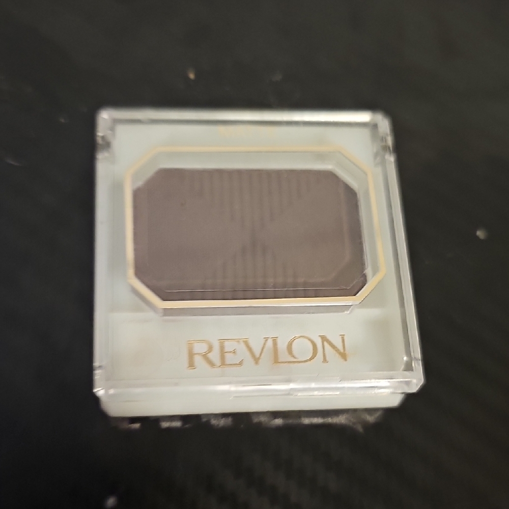 Revlon Midnight Wine Matte Eyeshadow
